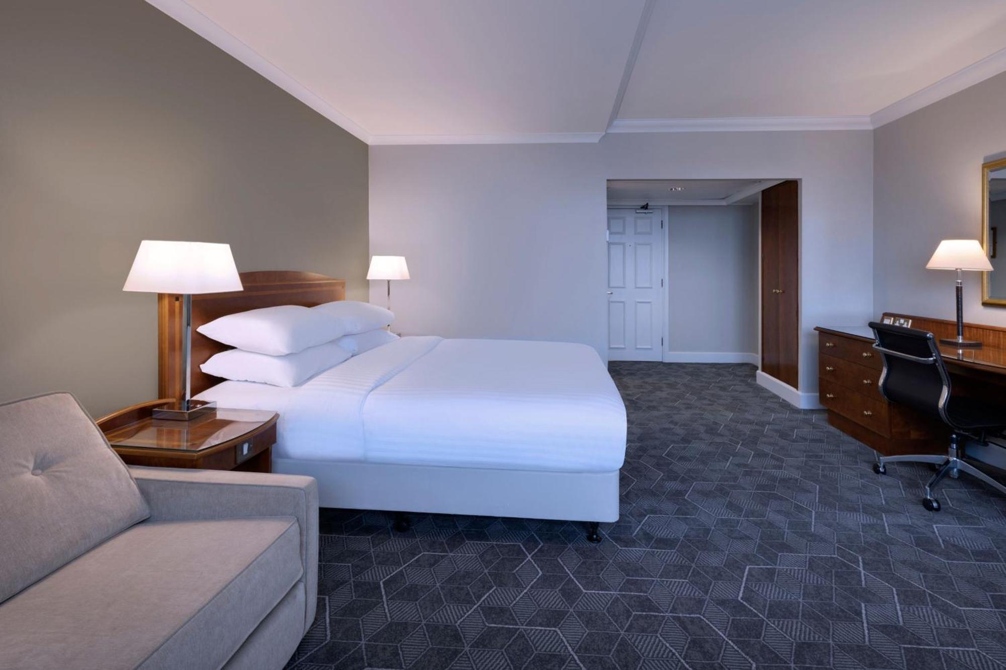 Delta Hotels By Marriott Liverpool City Centre Экстерьер фото