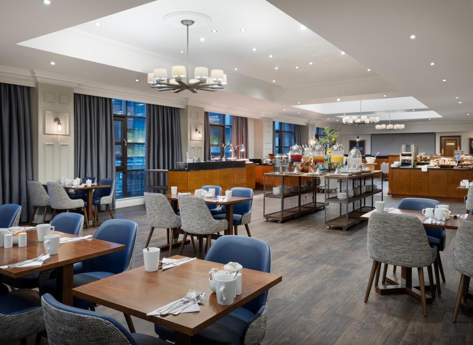 Delta Hotels By Marriott Liverpool City Centre Экстерьер фото