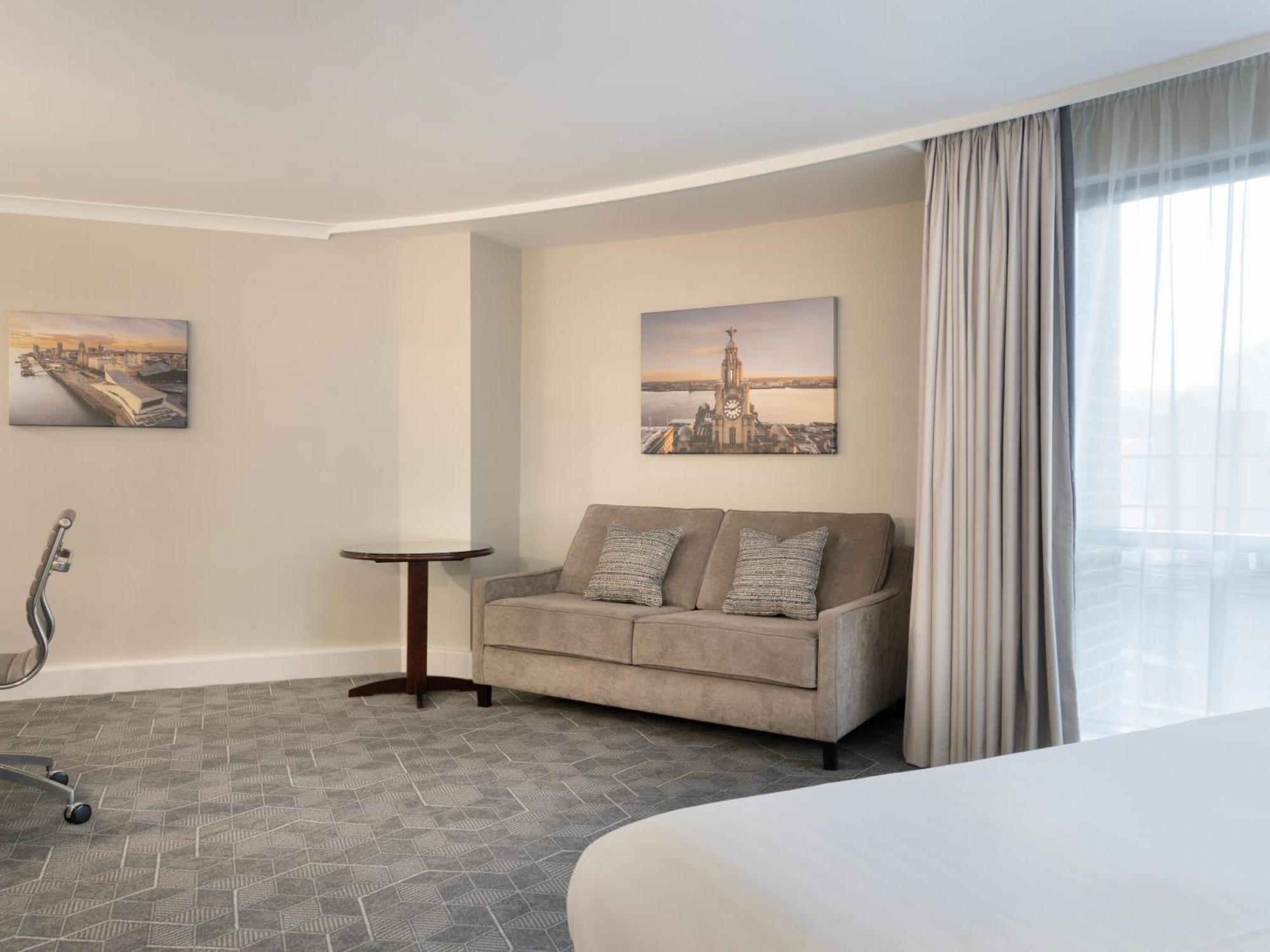 Delta Hotels By Marriott Liverpool City Centre Экстерьер фото