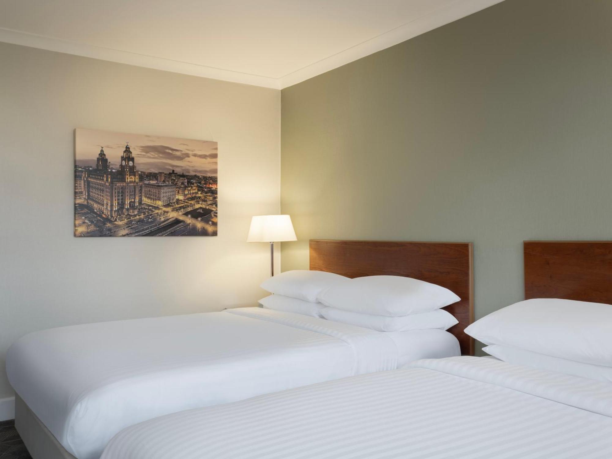 Delta Hotels By Marriott Liverpool City Centre Экстерьер фото