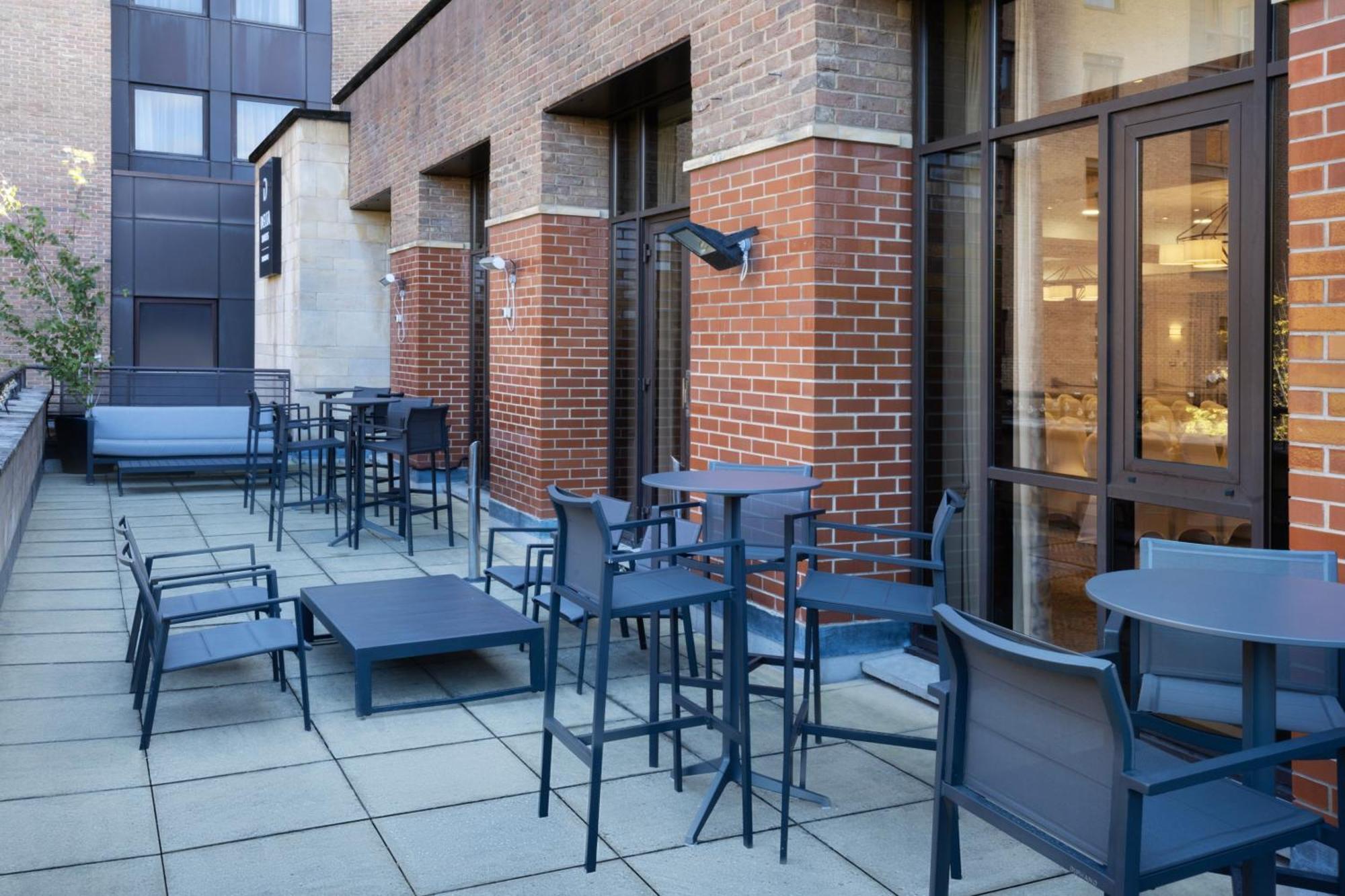 Delta Hotels By Marriott Liverpool City Centre Экстерьер фото