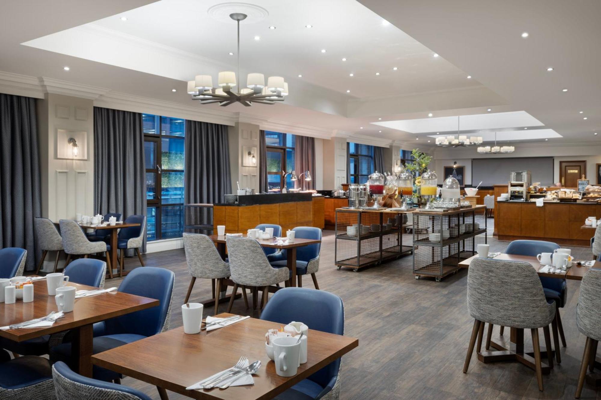 Delta Hotels By Marriott Liverpool City Centre Экстерьер фото