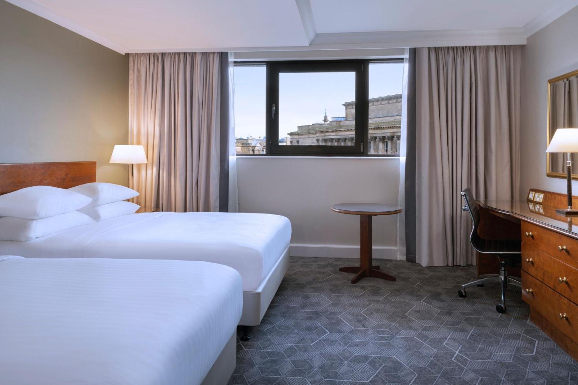 Delta Hotels By Marriott Liverpool City Centre Экстерьер фото