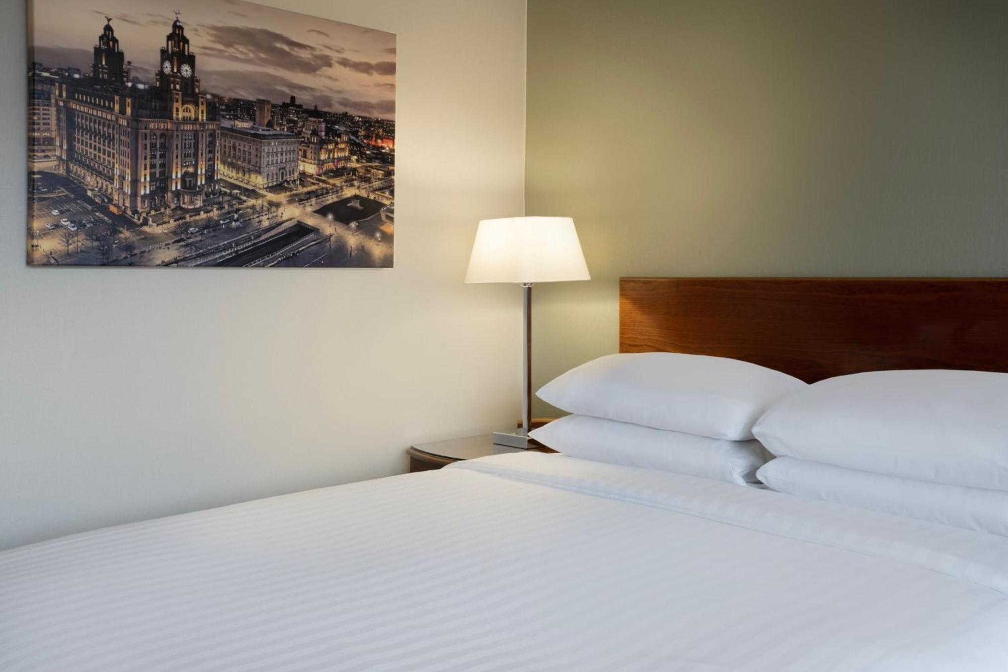 Delta Hotels By Marriott Liverpool City Centre Экстерьер фото